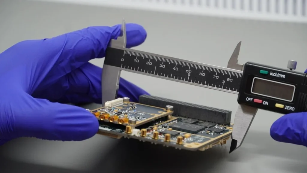 Study and analysis of a SDR – Alén Space